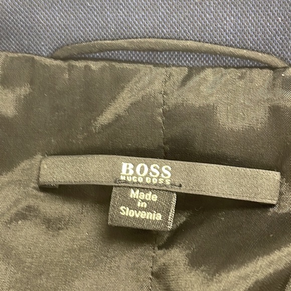 Hugo Boss navy jacket and pants set 2 - Picture 8 of 16